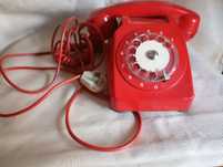 Telefone raro vermelho