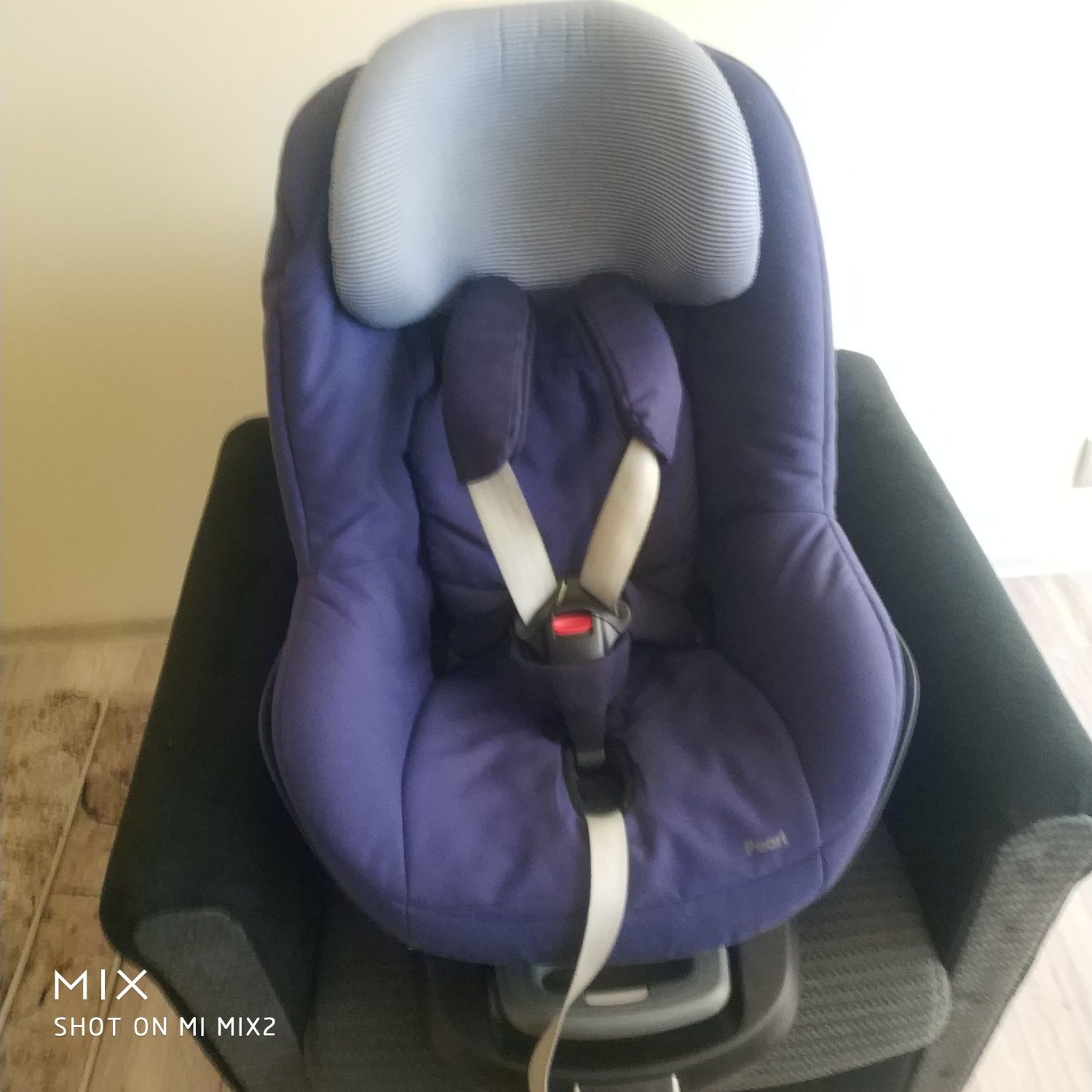 Fotelik maxi Cosi z baza