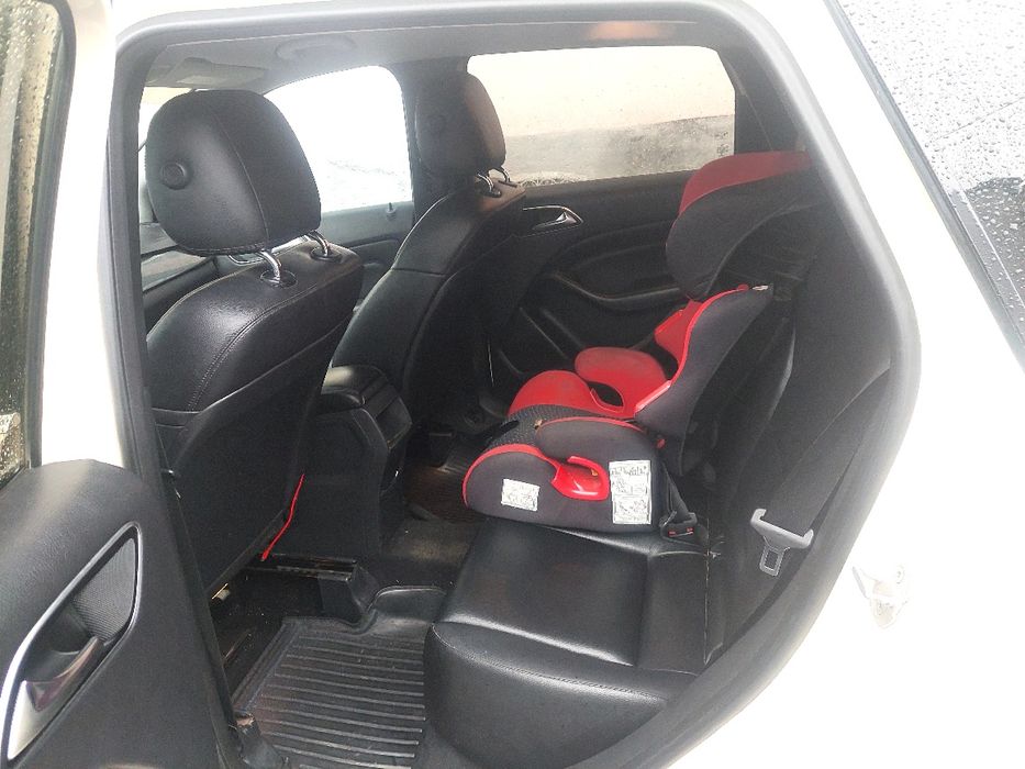 Mersedes Ben's b180 w246