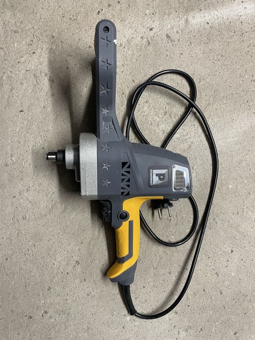 Zacieraczka do styropianu i tynkow