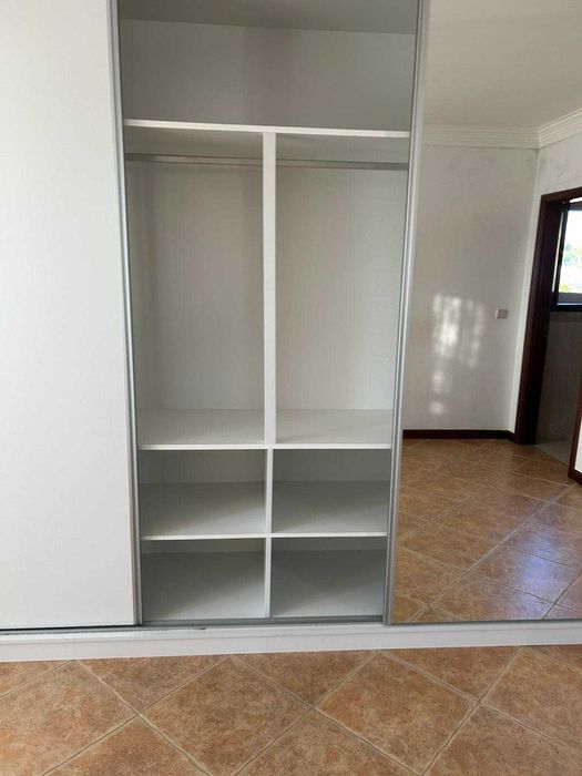 Roupeiro de Luxo (Usado 6 meses)