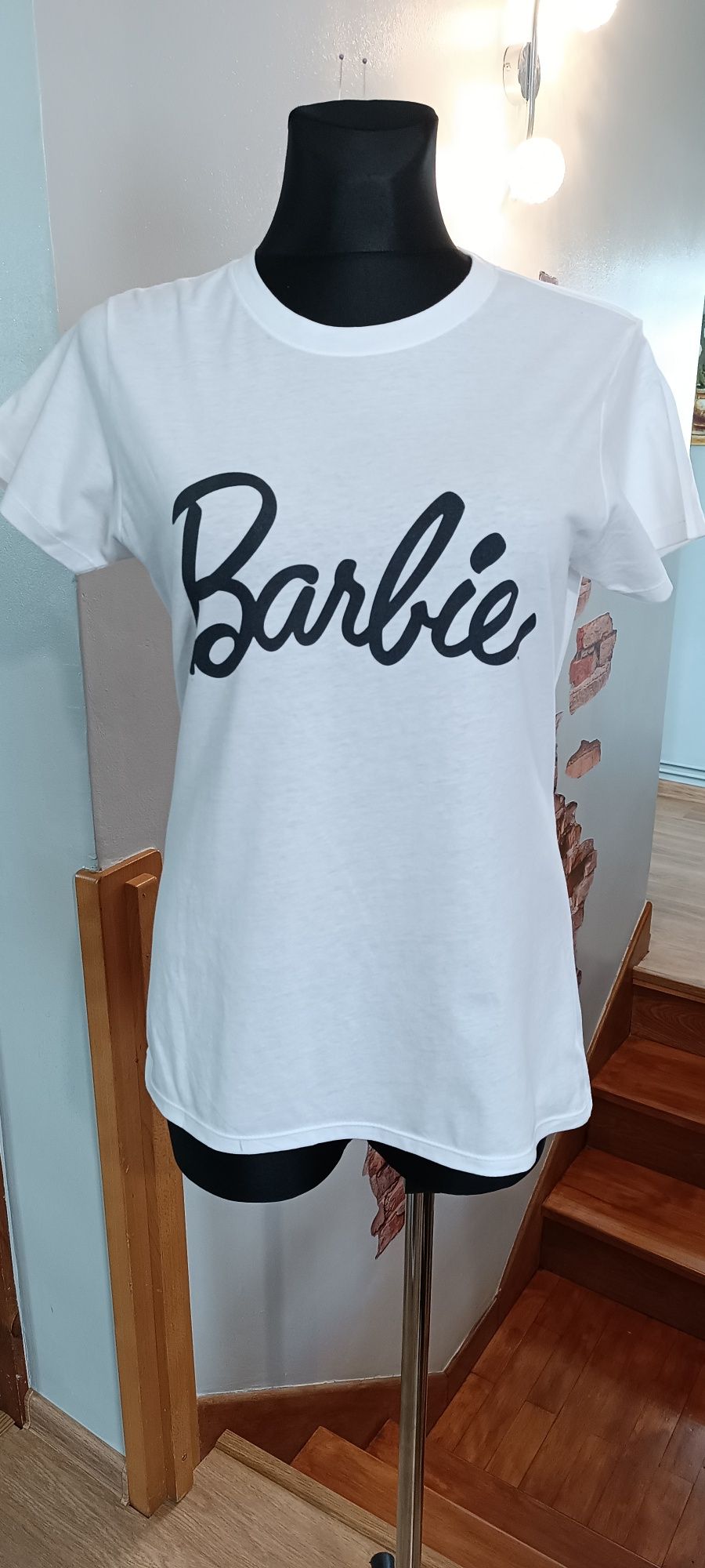 Koszulka Damska Biała Bawełna z Nadrukiem Barbie r. M  Nowa