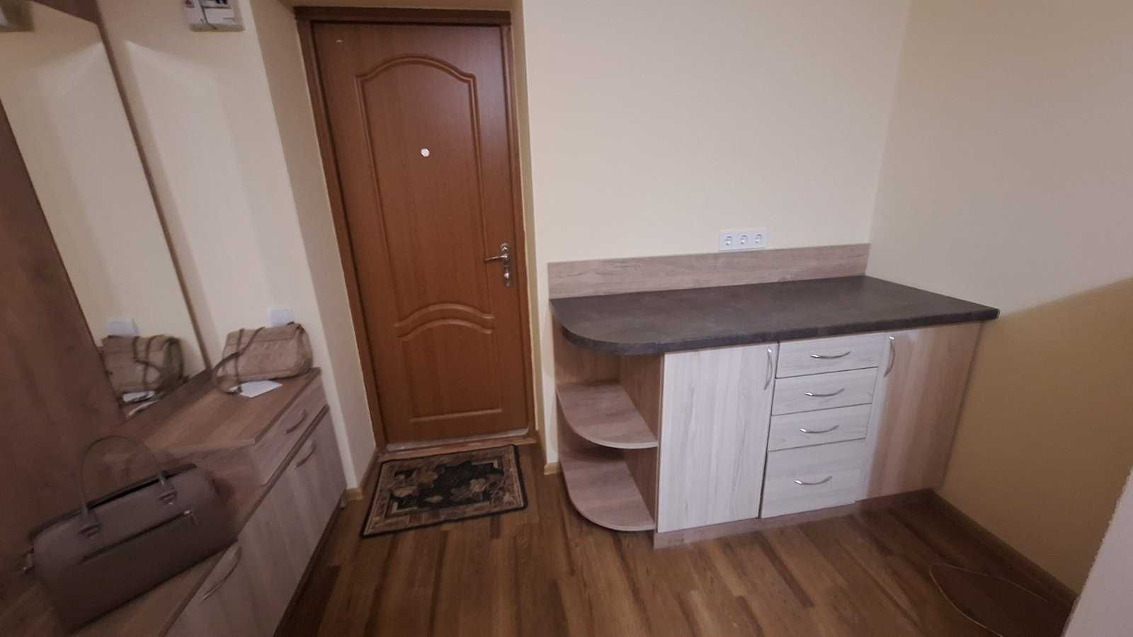 в. Угорська Оренда кімнати  з євроремонтом