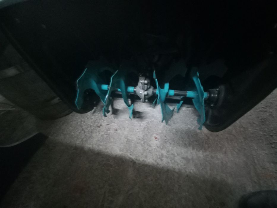 Снегоуборочна машына KLEVER