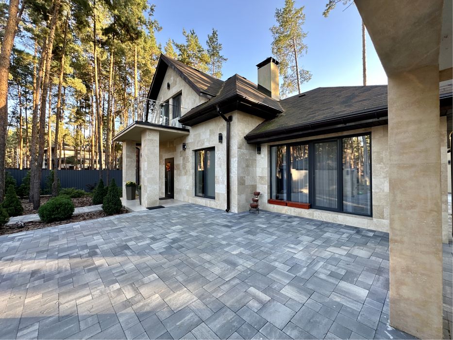 Будинок з ремонтом та 5/ма кімнатами у Бучі