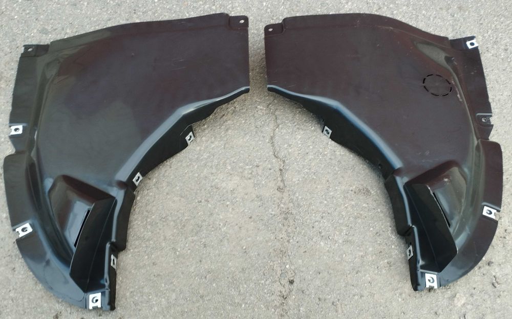 BMW X3 G01 G02 підкрилок 51717445679 передній трикутник 51717445680