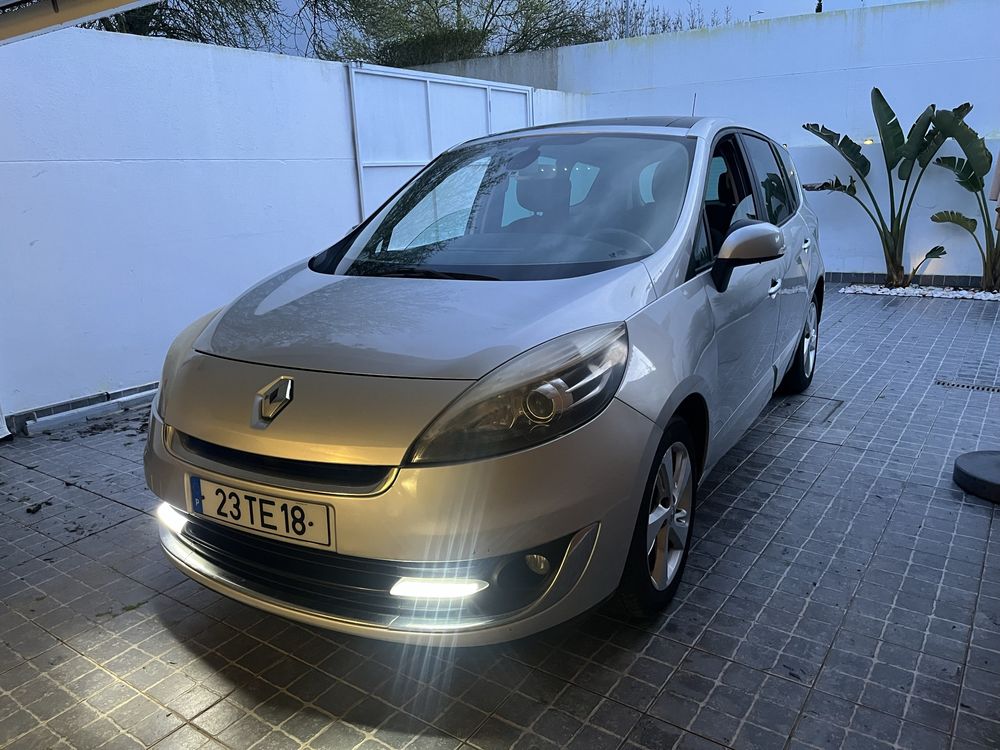 Renault Grand Scenic 1.5 dci