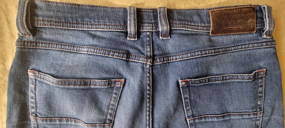 Spodnie Jeansowe firmy Bugatti rozm. L