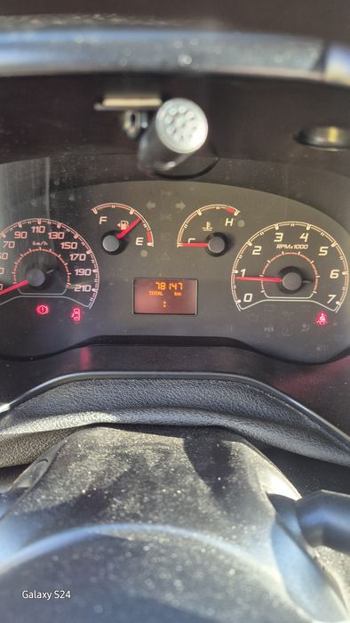 Fiat Doblo 1.6 em bom estado geral