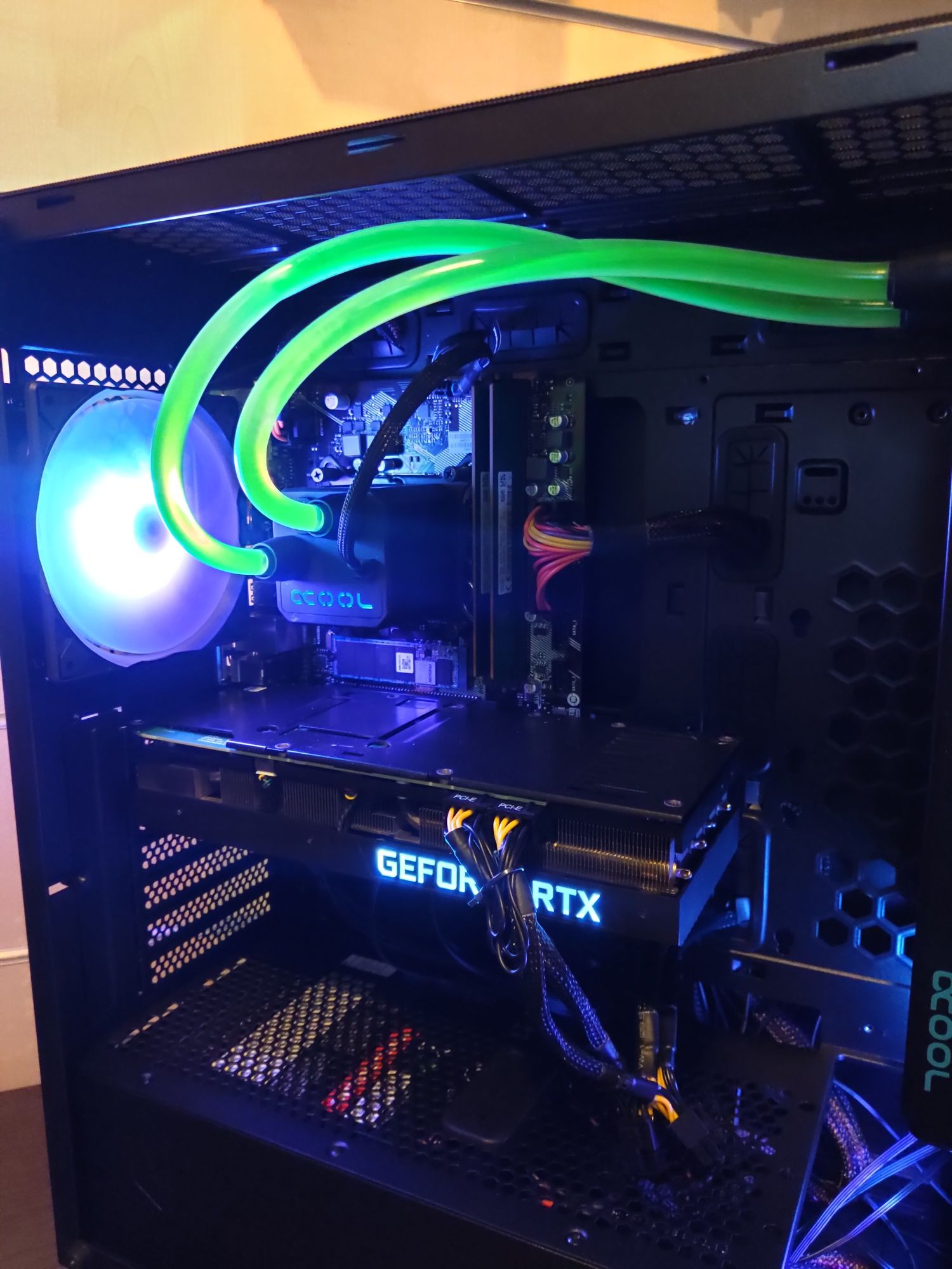 i9-13900K,LED Komputer do Gier,32 GB,RTX 2080Ti,woda,SSD,Win 11