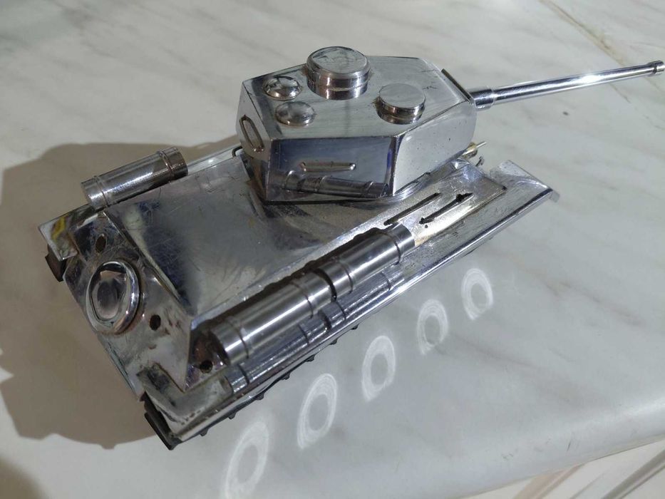 Продам танк колекційний
