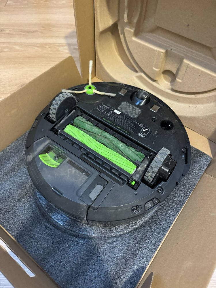 Odkurzacz Robot Roomba i7+