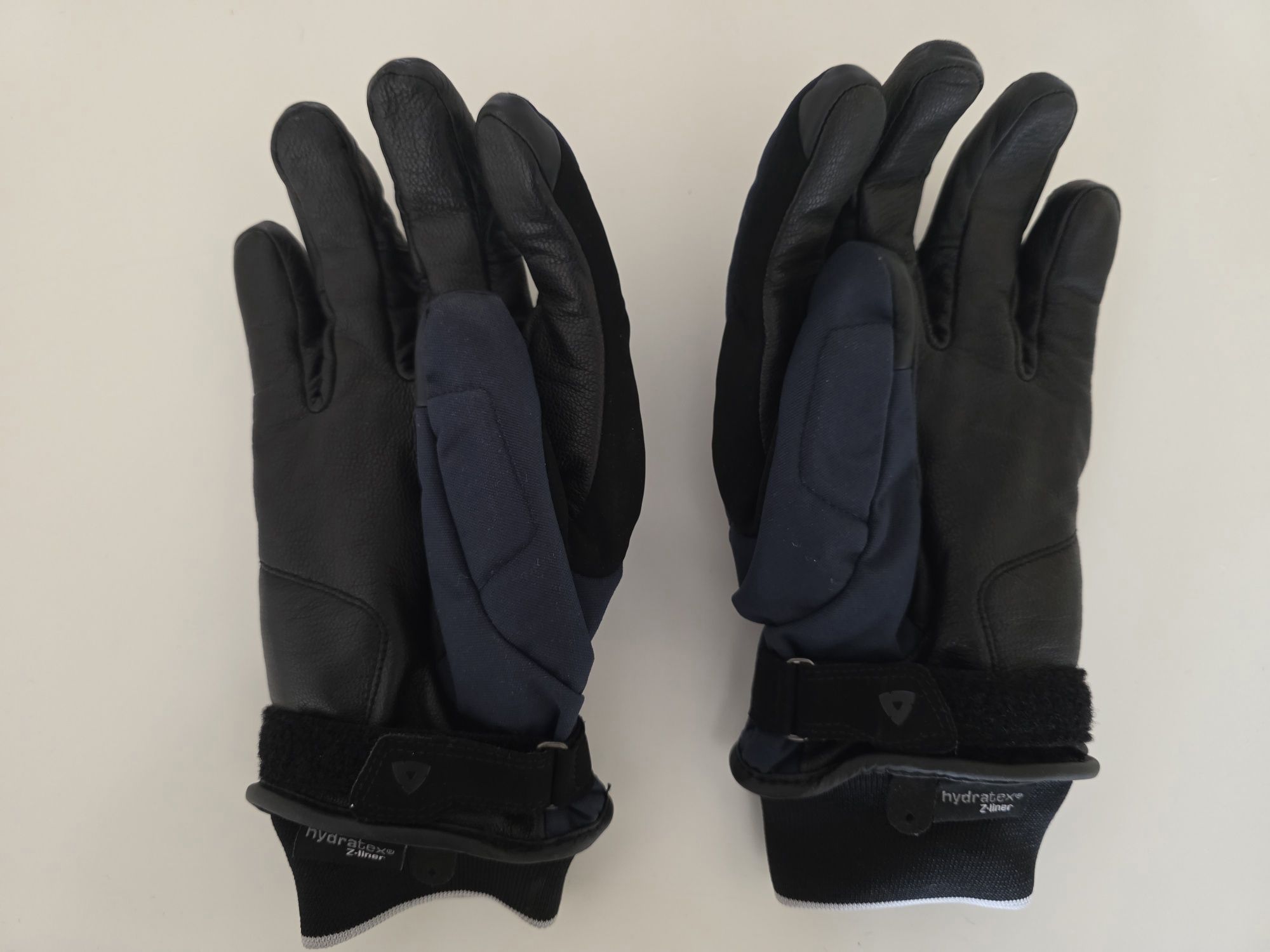 Luvas de moto Revit