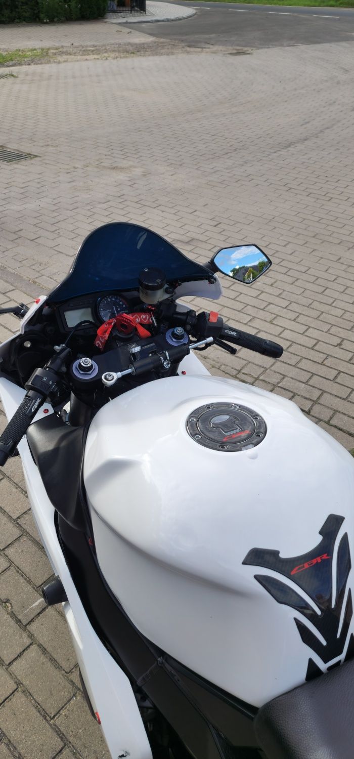 Honda CBR 954RR Fireblade