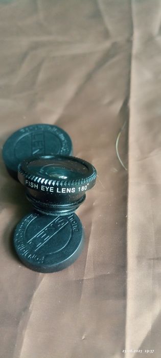 Продам две макро лінзи.