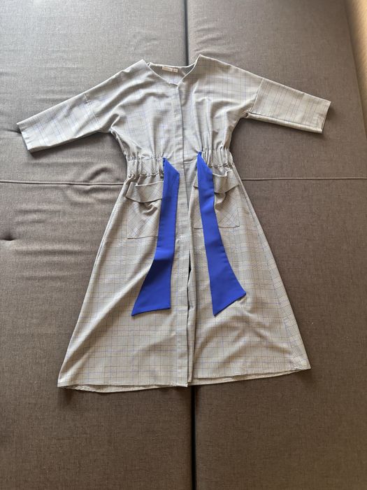 Сукня фірми bovien