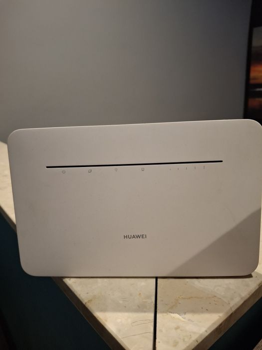 Router Huawei w pełni sprawny