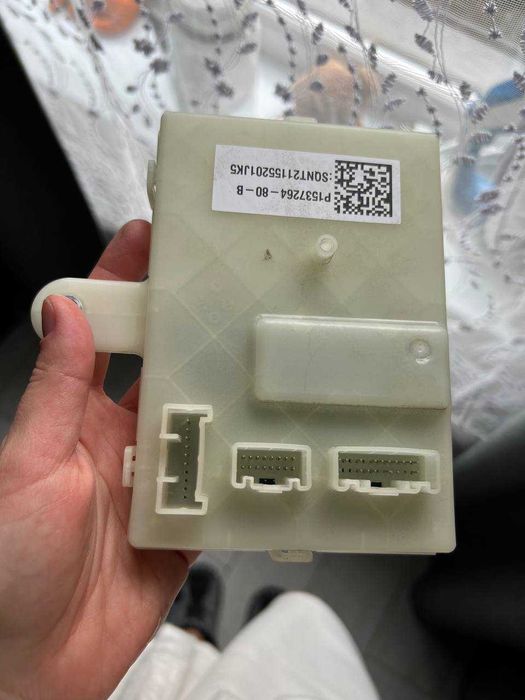 Блок Ретрофіт Tesla Model 3/Y - P1537264-80-B, оригінал
