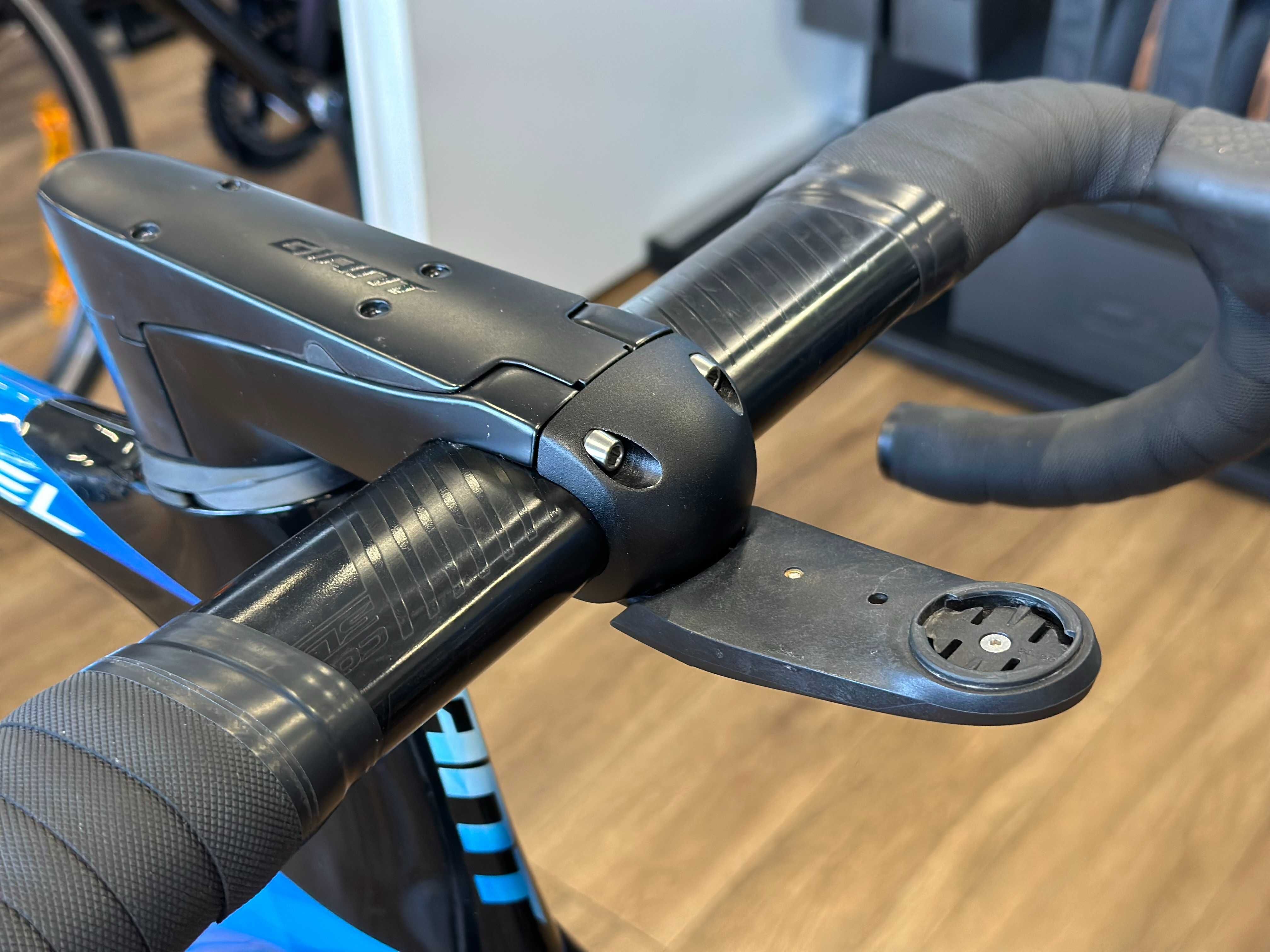 M/L 57 Carbon Di2 Ultegra Giant Propel SL Miernik Mocy Aero