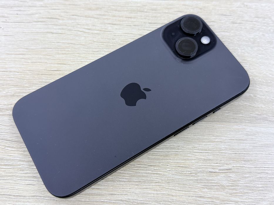 Oryginalny korpus obudowa plecki Apple iPhone 15 demontaż wymiana