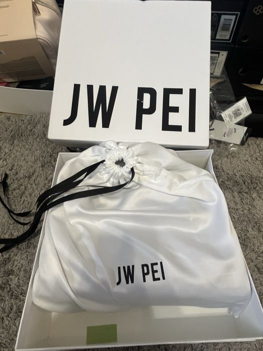 Жіноча сумка Jw Pel Elise Largeчорна , оригніал !!!