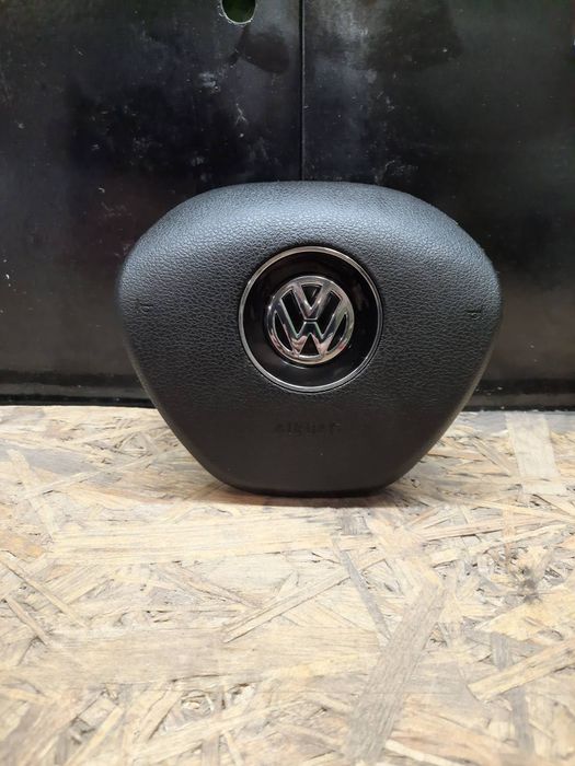 Подушка безопасности в руль  VW JETTA/PASSAT B 8/ Airbag/SRS/USA