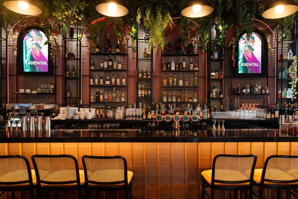 STALOWE NAWIESIE BARU / BACK BAR /  regał i zabudowa baru —  HoReCa