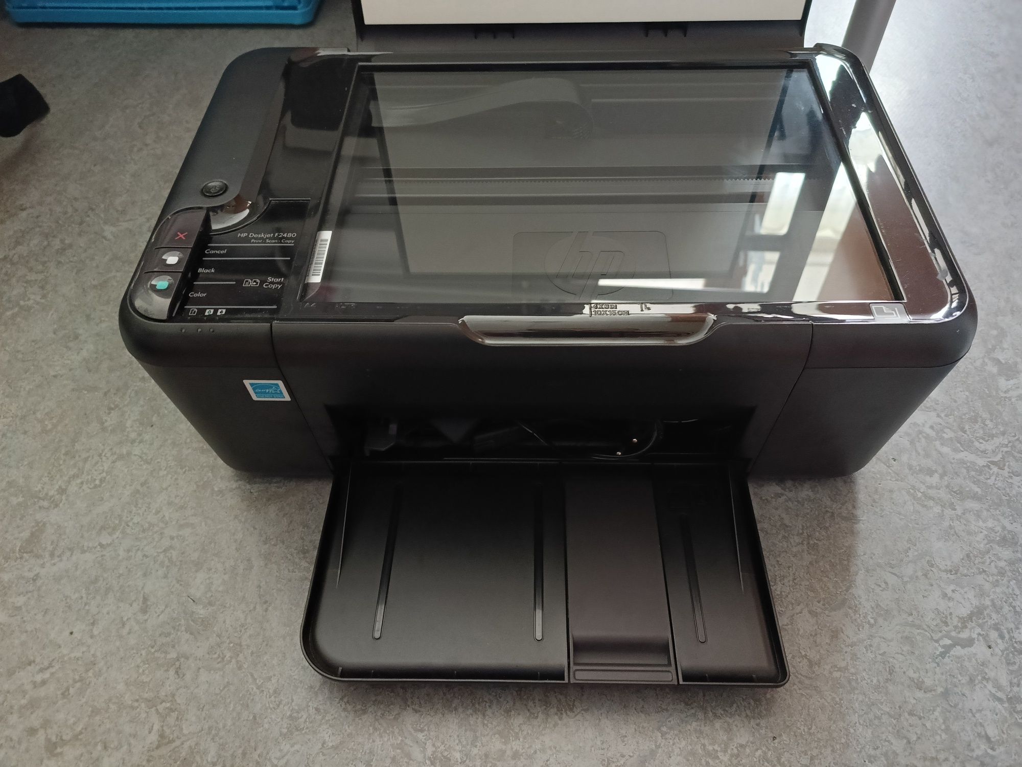 Продам мфу HP f2480