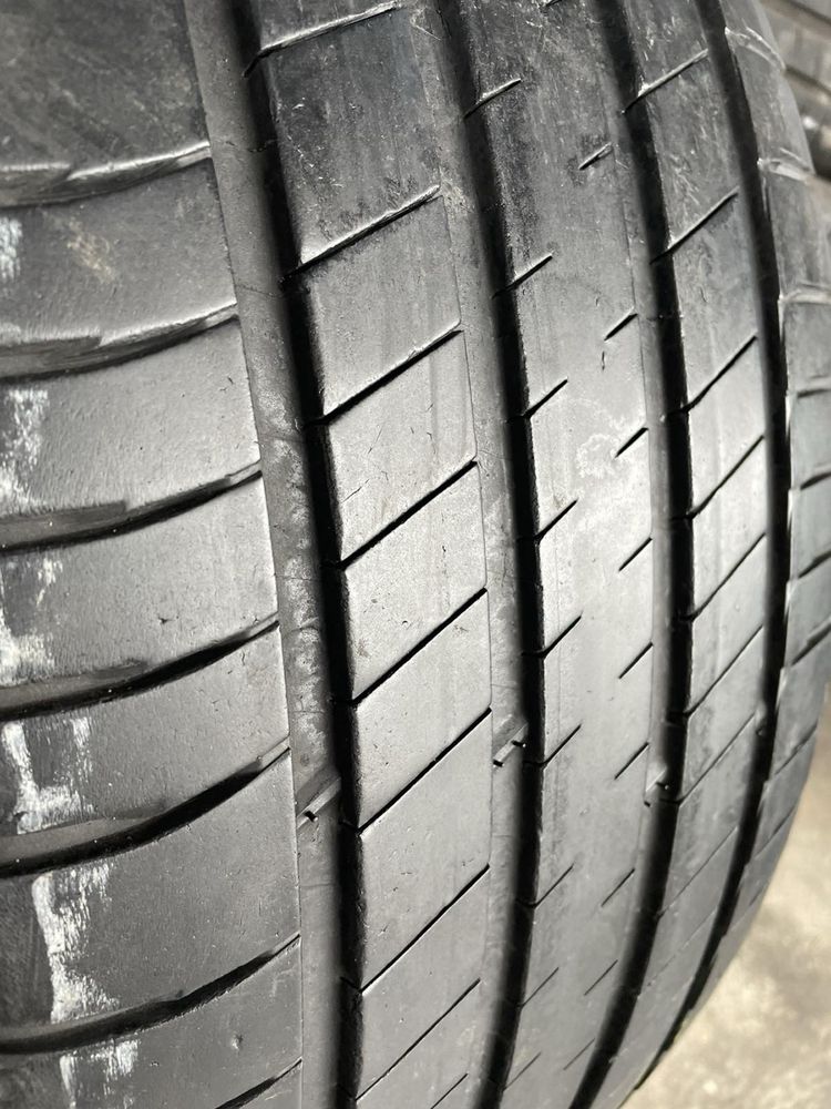 Шини 255/45 R20 пара Michelin літо 2020 6,4мм