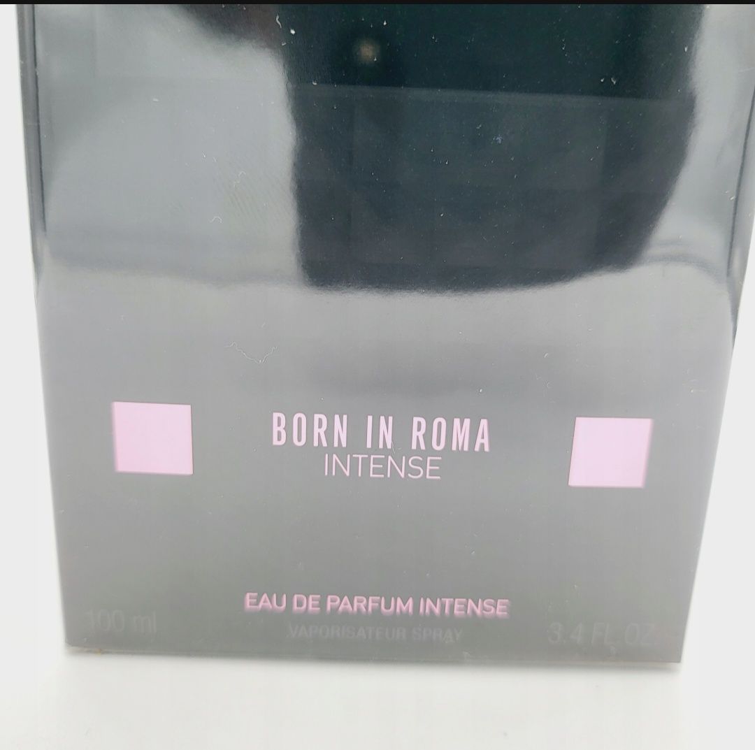 Valentino Born in Roma intense