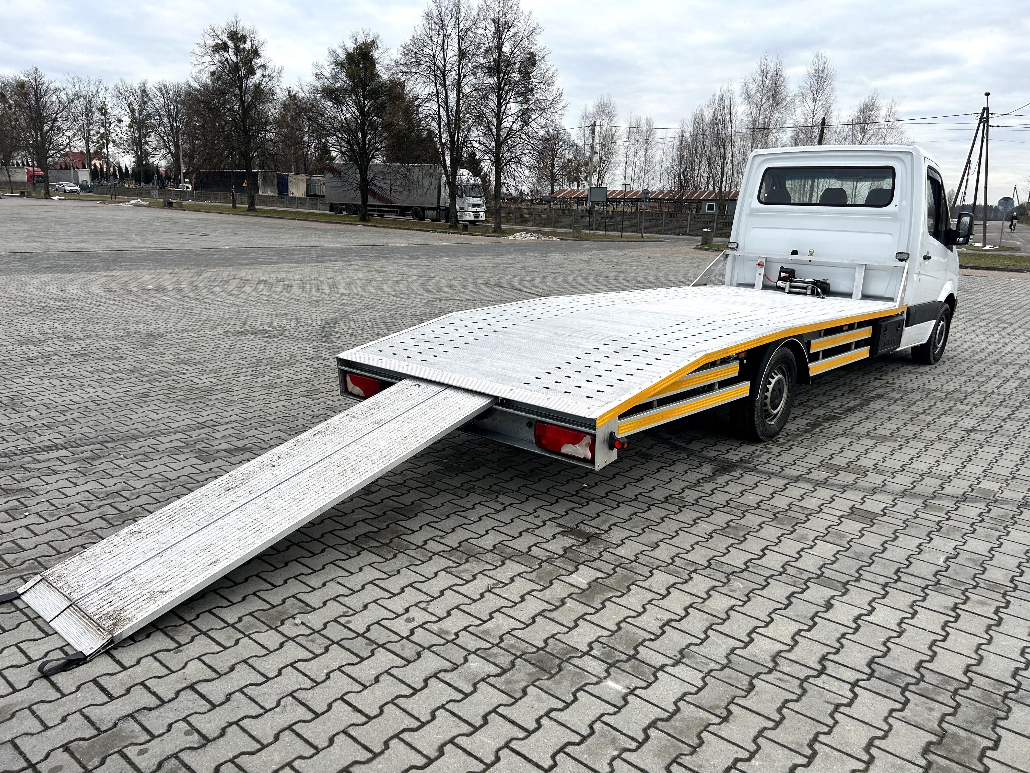 WYNAJEM Wypożyczenie AUTOLAWETY Lawety Mercedes Sprinter 906 2.2 CDI