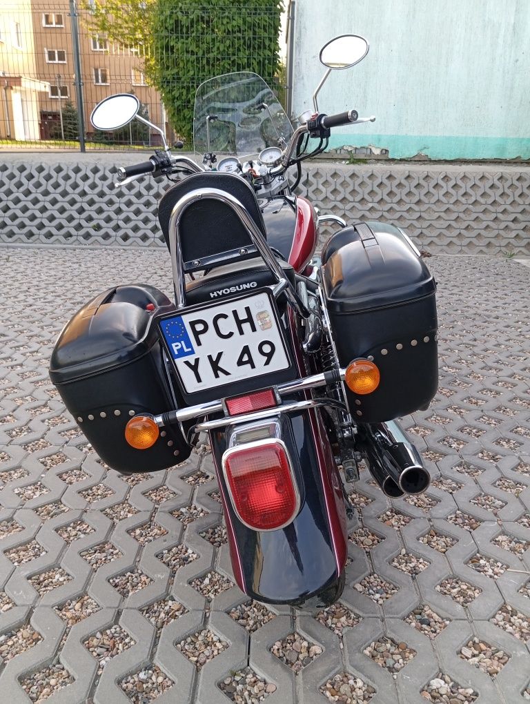 Motocykl Hyosung GV125