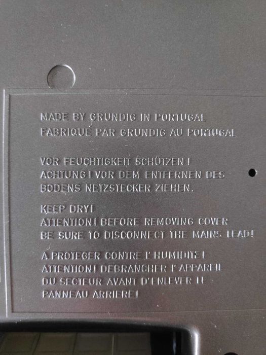 Leitor/Gravador de cassetes Grundig CR 560