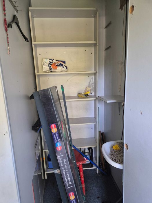 Sprzedam pawilon handlowo-usługowy, stróżówka