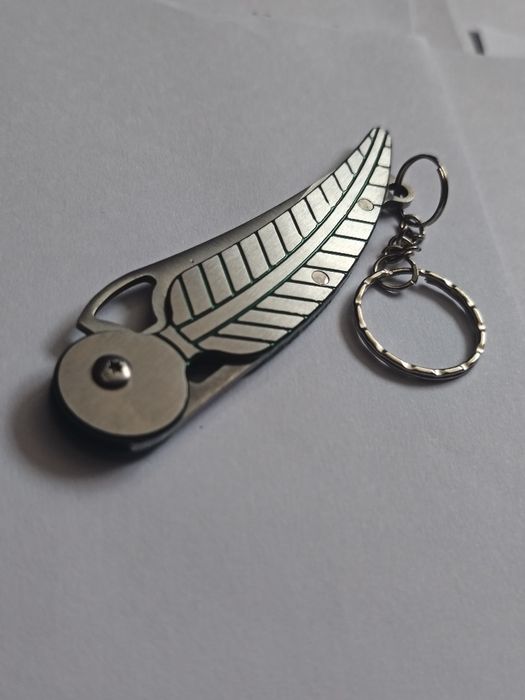 Faca Porta chaves de Pena em aço inoxidável