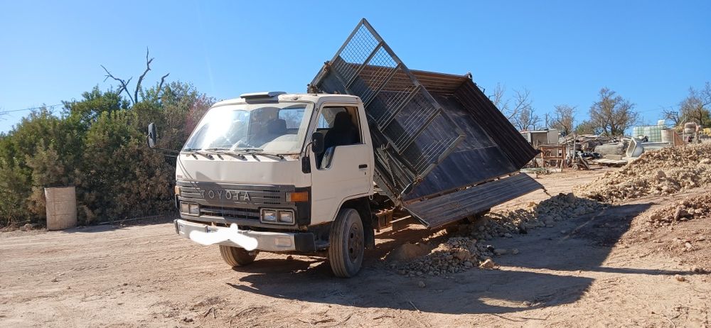 Toyota Dina BU 96L