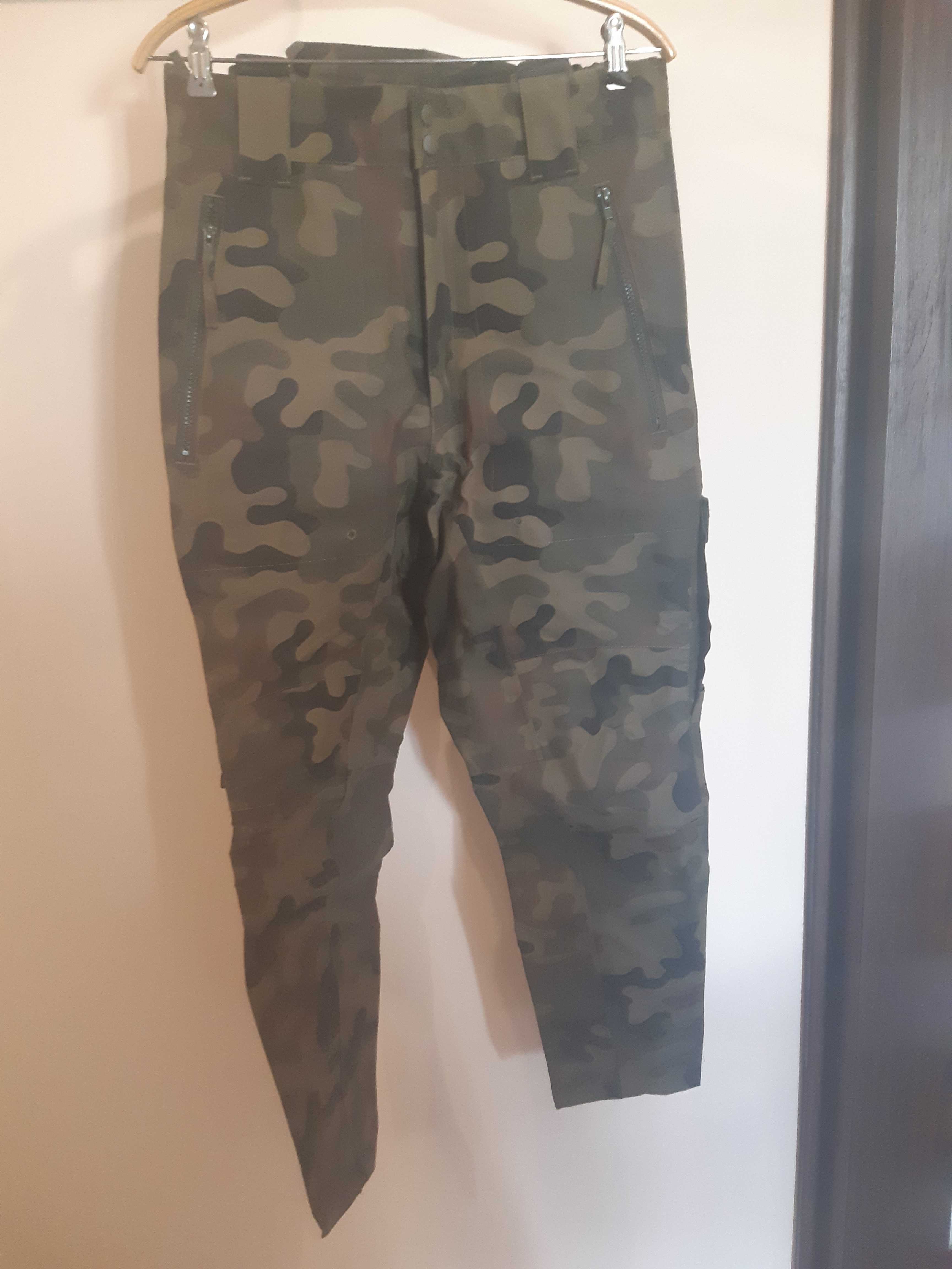 Kurtka i spodnie wojskowe S