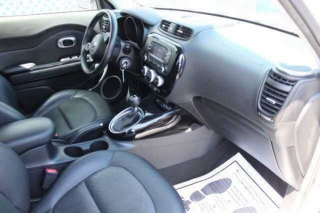 2016   Kia   Soul !