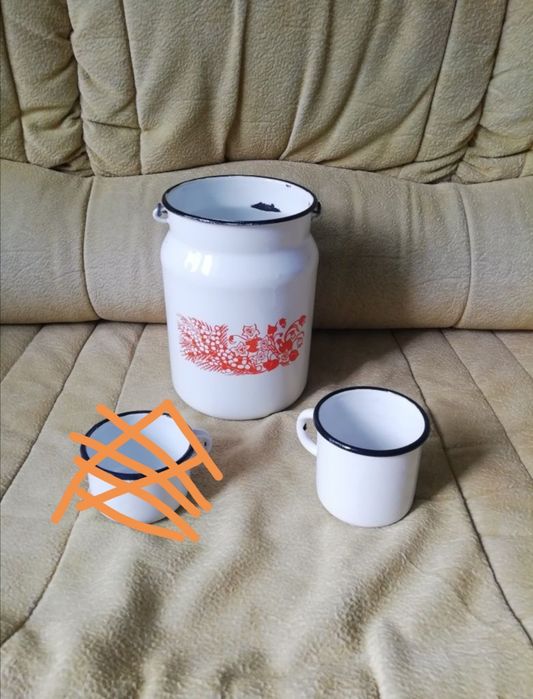 Эмалированный бидончик господарський. Производство ссср