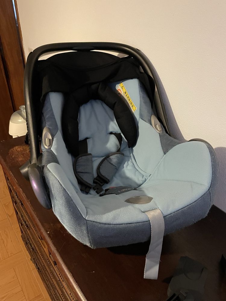 Ovo para transporte de bébé da Maxi Gosi