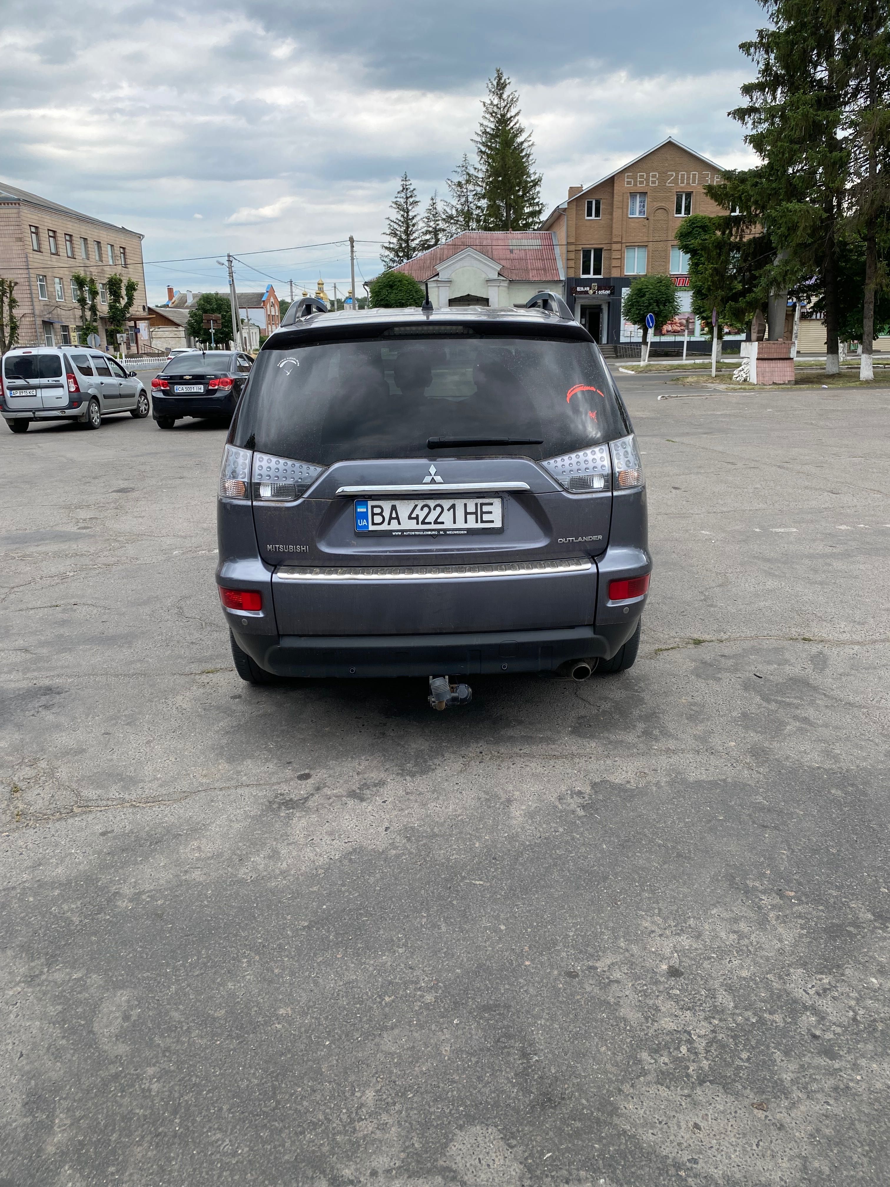 Продам Mitsubishi Outlender  XL
