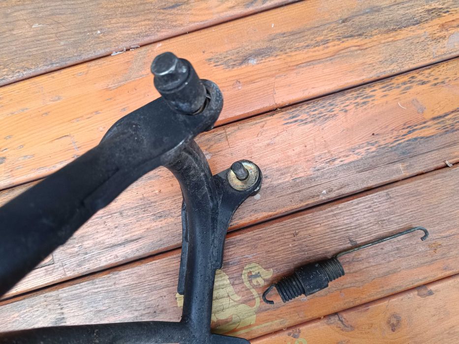 Honda cb 750 F2 Центральна підніжка.