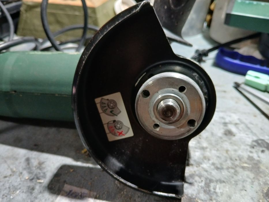 Rebarbadora BOSCH 750-115 AVARIADA