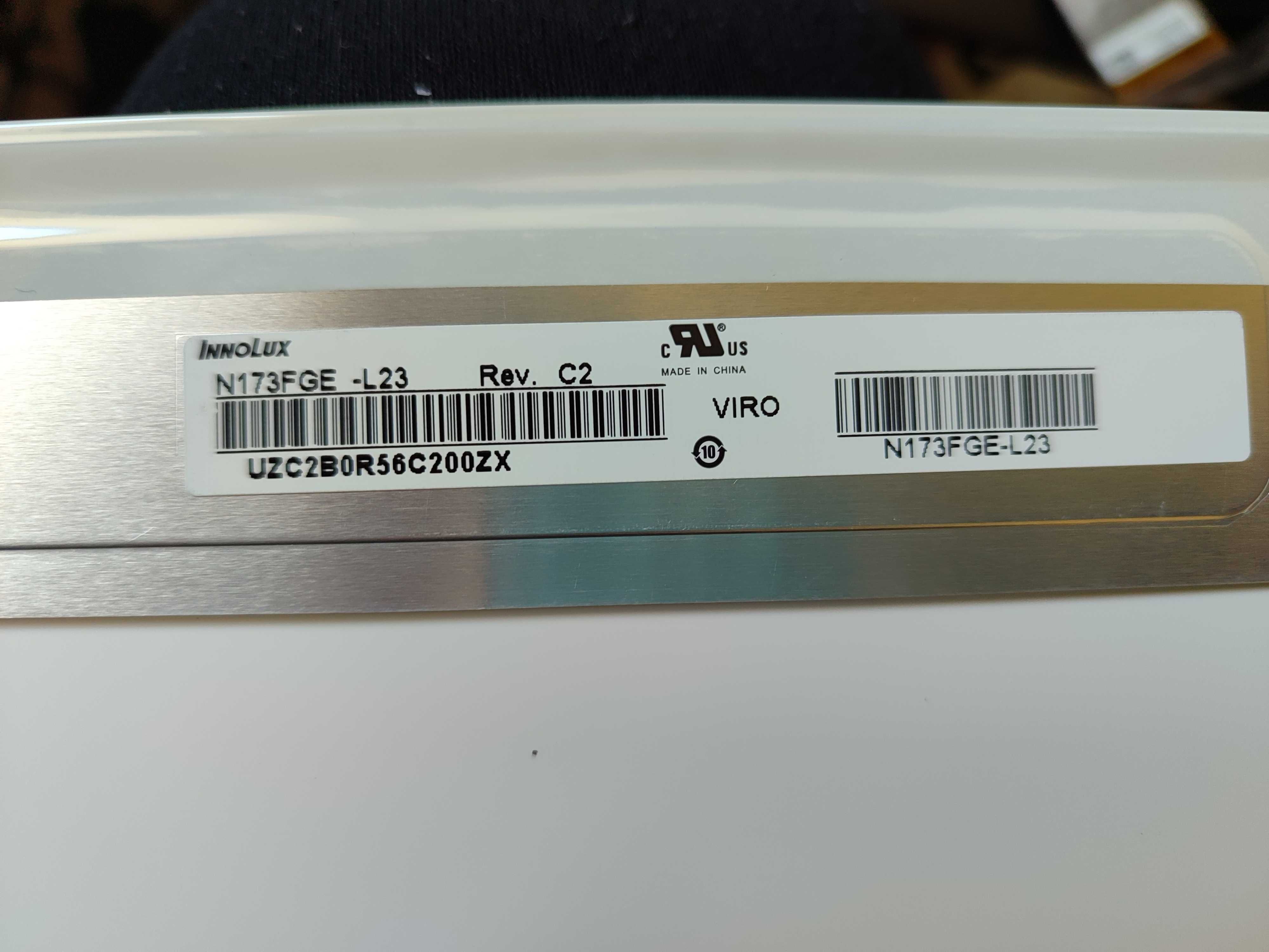 Klapa matryca 17.3' obudowa dolna Asus F751 / X751