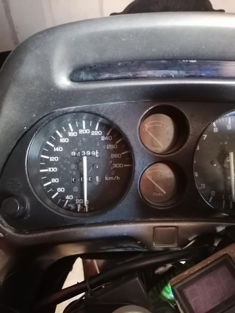 Honda CBR 1000f dual