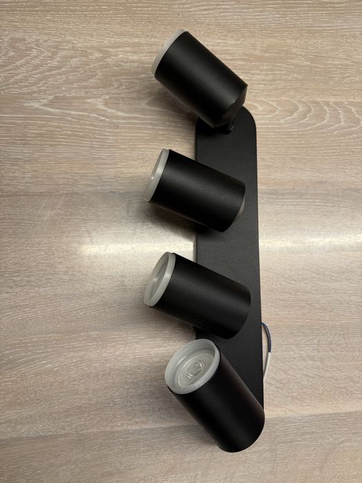 Lampa Philips Hue White and Color Ambiance Fugato