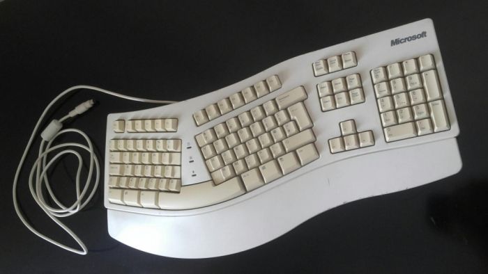 Raro teclado Microsoft Natural Keybord vintage primeira geração