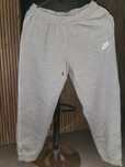 Spodnie dresowe Nike r.146