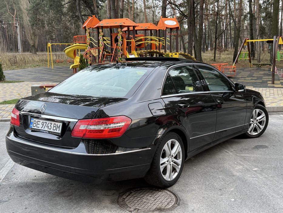 Mercedes-Benz w212  e200 cdi