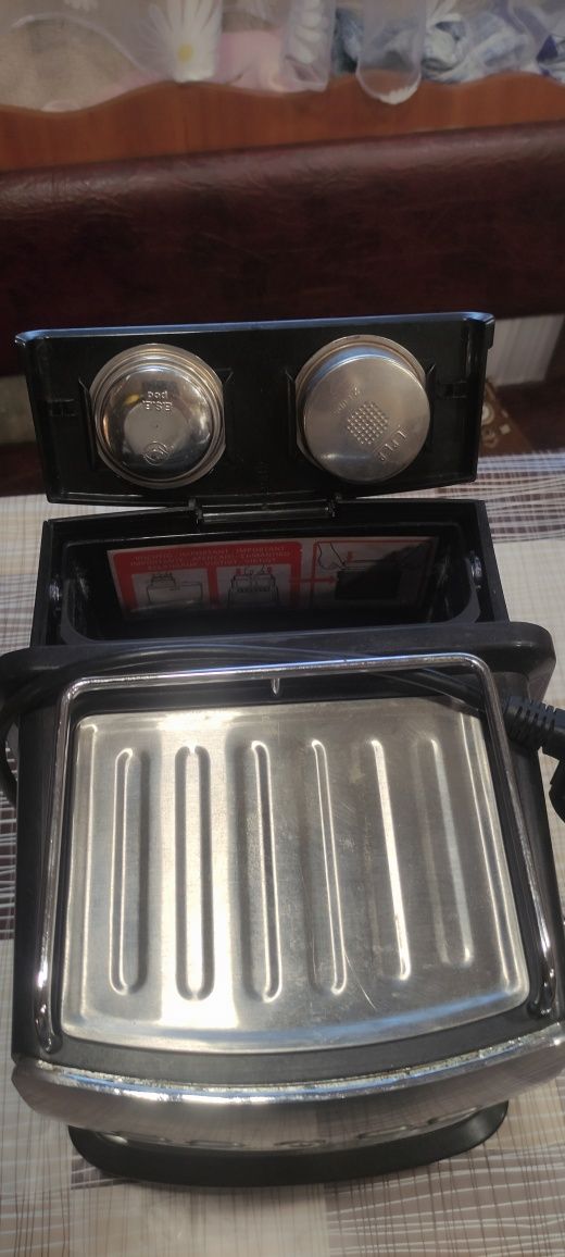 Кофемашина DeLonghi